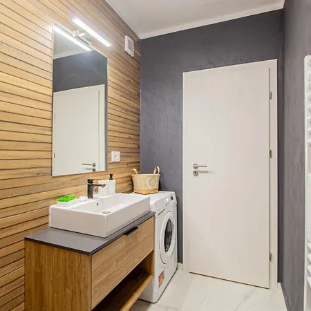 Mohost Five - Stylish Mountain-view Apartment *