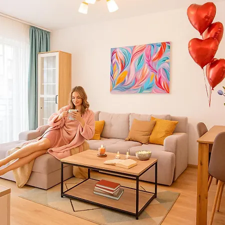 Mohost Five - Stylish Mountain-view Apartment